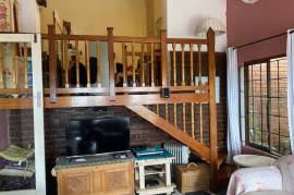 Stunning 3 Bedroom House & Cottage For Sale in Scottburgh South