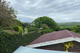 Stunning 3 Bedroom House & Cottage For Sale in Scottburgh South