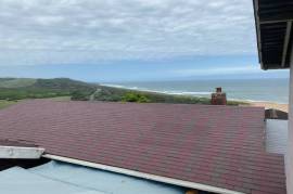 Stunning 3 Bedroom House & Cottage For Sale in Scottburgh South