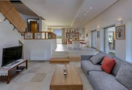 Luxury 7 Bed Villa For Sale in Heraklion Crete