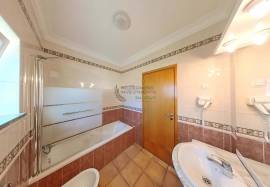 3 Bedroom Apartment with Pool & Gym next to Porto de Mós Beach | Lagos, Algarve