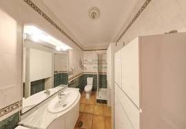3 Bedroom Apartment with Pool & Gym next to Porto de Mós Beach | Lagos, Algarve