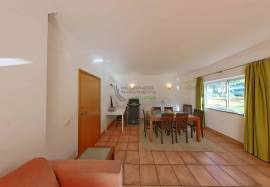 3 Bedroom Apartment with Pool & Gym next to Porto de Mós Beach | Lagos, Algarve