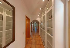 3 Bedroom Apartment with Pool & Gym next to Porto de Mós Beach | Lagos, Algarve