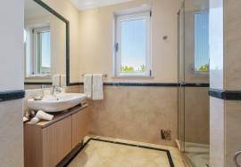 Vila Nova De Cacela, Monte Rei: Exclusive 3-Bedroom Villa in Portugal’s Premier Golf Resort