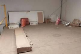 Industrial Warehouse for sale in Closed Enclosure with Surveillance – 300 m² Approximately