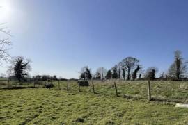 Former Diary Farm Complex in 2.45 Hectares of Land