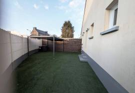 Detached House with Landscaped Garden