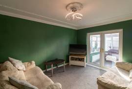 2 bedroom, Semi-detached bungalow for sale