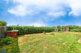 3 bedroom, Semi-detached bungalow for sale