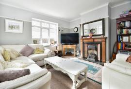 3 bedroom, Bungalow for sale