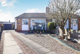 2 bedroom, Bungalow for sale