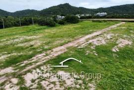 17 Rai of Prime Building Land adjacent to Black Mountain Golf Course