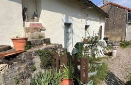 €65000 - One Bedroom Stone Cottage For Sale In Ruffec