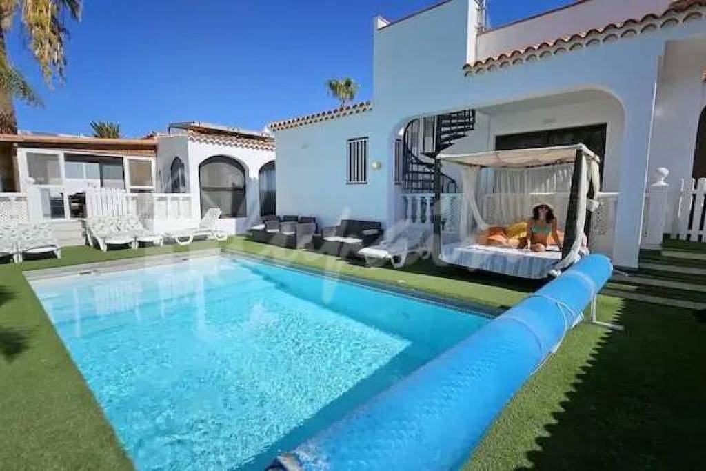 4 Bedroom Villa For Sale In Amarilla Golf LP4450