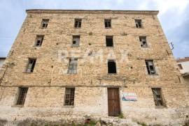 Maisonette 330 sq.m for sale