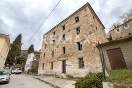 Maisonette 330 sq.m for sale