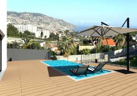 Terraced House - 3 Bedrooms - Funchal