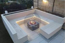 3 bedroom villa UNDER CONSTRUCTION in 600 m2 w/ swimming pool.