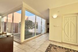 Moradia T4 em Foz do Arelho com jardim e piscina