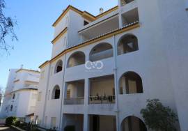 PROPERTY IN THE CENTRE OF PRAIA DA LUZ FOR IMMEDIATE OCCUPATION