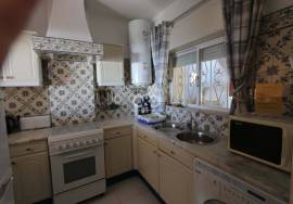 PROPERTY IN THE CENTRE OF PRAIA DA LUZ FOR IMMEDIATE OCCUPATION