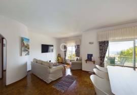 PROPERTY IN THE CENTRE OF PRAIA DA LUZ FOR IMMEDIATE OCCUPATION