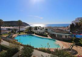 PROPERTY IN THE CENTRE OF PRAIA DA LUZ FOR IMMEDIATE OCCUPATION