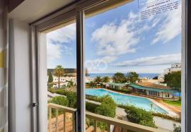 PROPERTY IN THE CENTRE OF PRAIA DA LUZ FOR IMMEDIATE OCCUPATION
