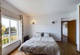 PROPERTY IN THE CENTRE OF PRAIA DA LUZ FOR IMMEDIATE OCCUPATION