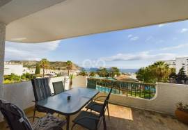 PROPERTY IN THE CENTRE OF PRAIA DA LUZ FOR IMMEDIATE OCCUPATION