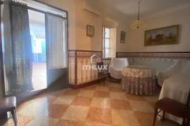 Charming House for Sale in Campanario: Ready to move into!