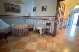 Charming House for Sale in Campanario: Ready to move into!