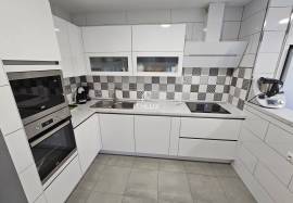 Stunning Townhouse in Costa Esuri, Ayamonte