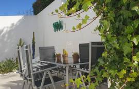 Beautiful modern 4 + 1 bedroom Family Home in São Bras de Alportel