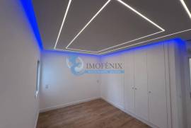Fully renovated 2 bedroom apartment with sea view - Quarteira