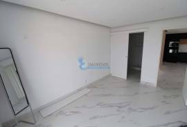 Renovated 2 bedroom apartment a few meters from the riverside area of Portimão