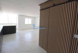 Renovated 2 bedroom apartment a few meters from the riverside area of Portimão
