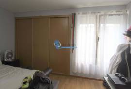 3 bedroom townhouse with pool and garage in central Ferreiras