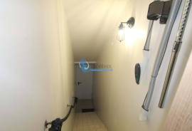 3 bedroom townhouse with pool and garage in central Ferreiras