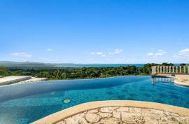 Your Chance For Uninterrupted Ocean Views