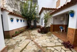 Torre Temptation Townhouse