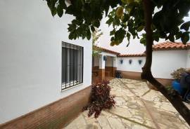 Torre Temptation Townhouse