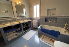 Torre Temptation Townhouse