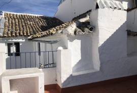 Superb Andalucian Style Townhouse