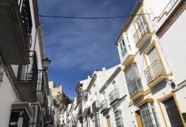 Superb Andalucian Style Townhouse