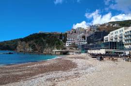 Excellent 1 Bed Apartment For Sale In Budva