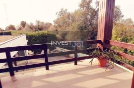 5 bedroom villa with pool and sea views