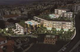 Luxury Penthouse with Private Pool and Stunning View over Funchal Bay