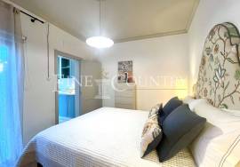 Tavira, beautifully refurbished townhouse with 2 bedrooms and huge roof top terrace.